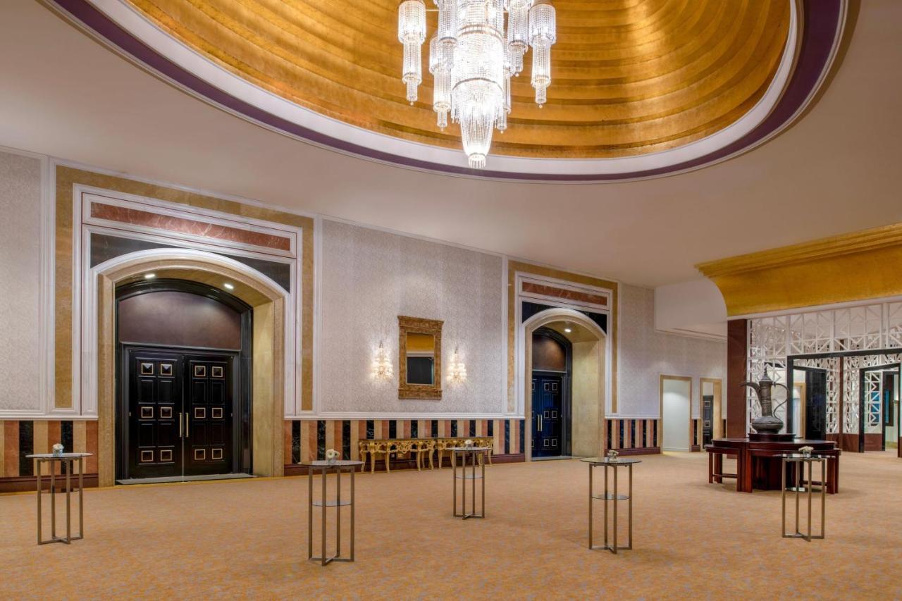 Hotel The Ritz-Carlton, Ad Dawhah Esterno foto The Grand Foyer