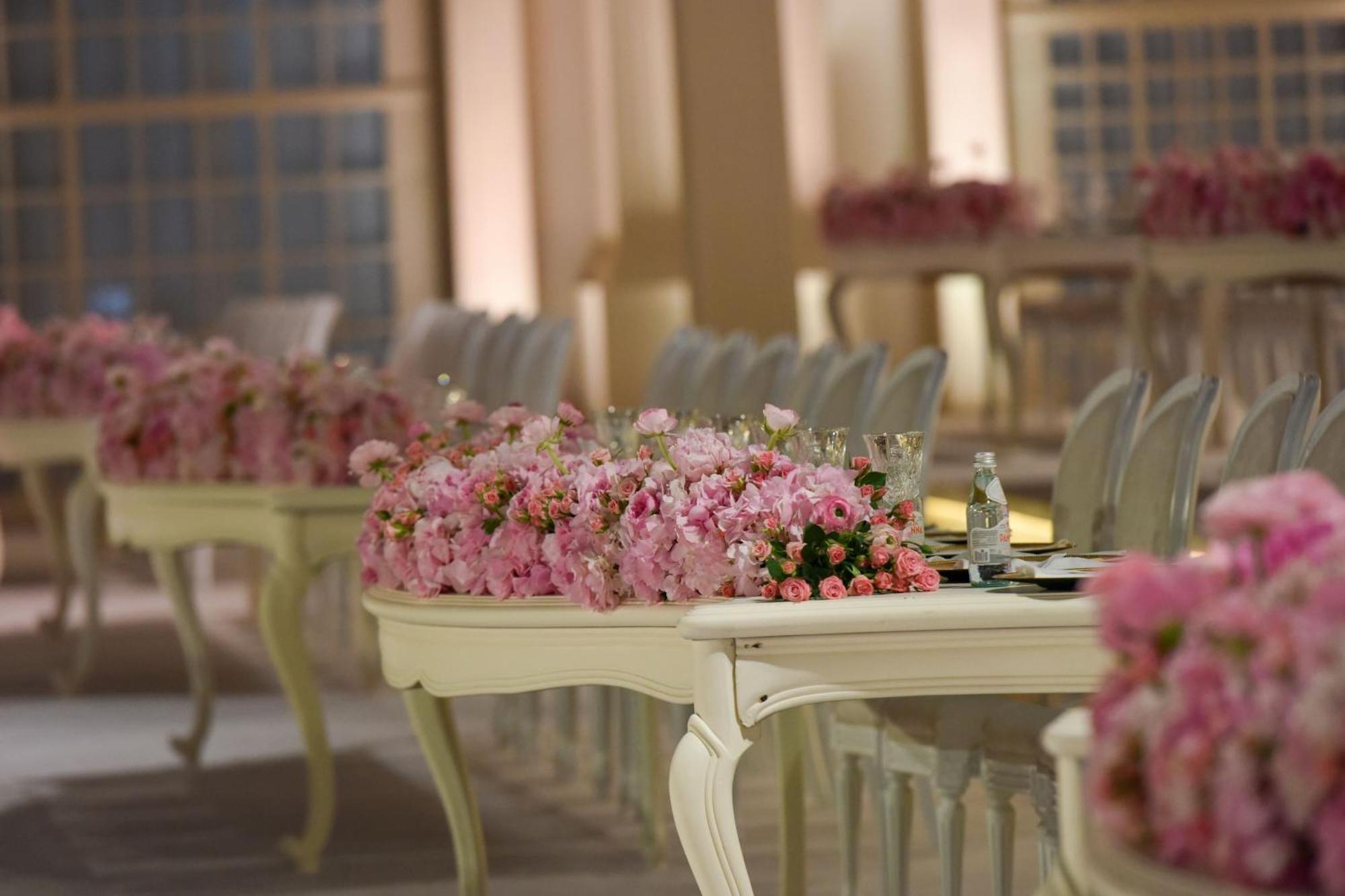 Hotel The Ritz-Carlton, Ad Dawhah Esterno foto Wedding reception