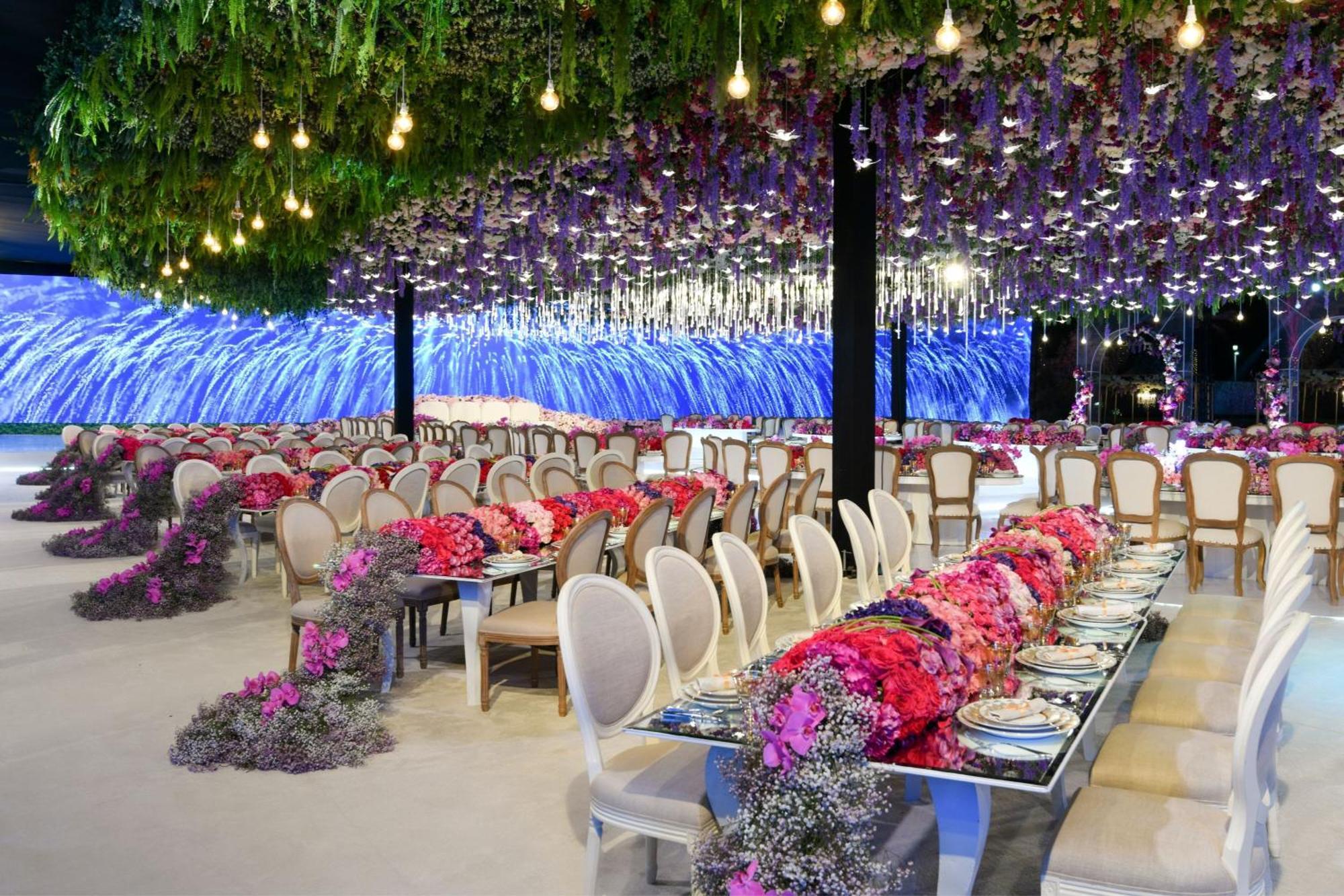 Hotel The Ritz-Carlton, Ad Dawhah Esterno foto The interior of the tent