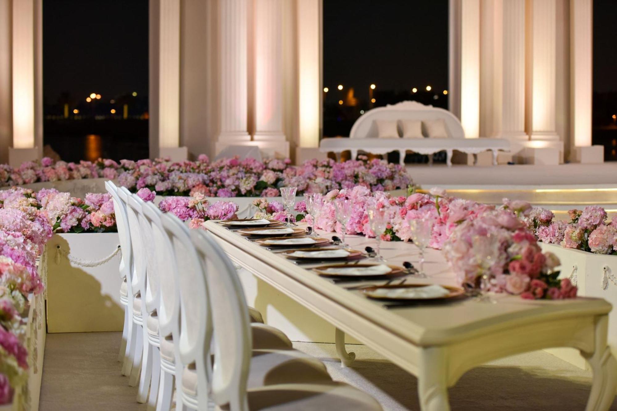 Hotel The Ritz-Carlton, Ad Dawhah Esterno foto Wedding reception