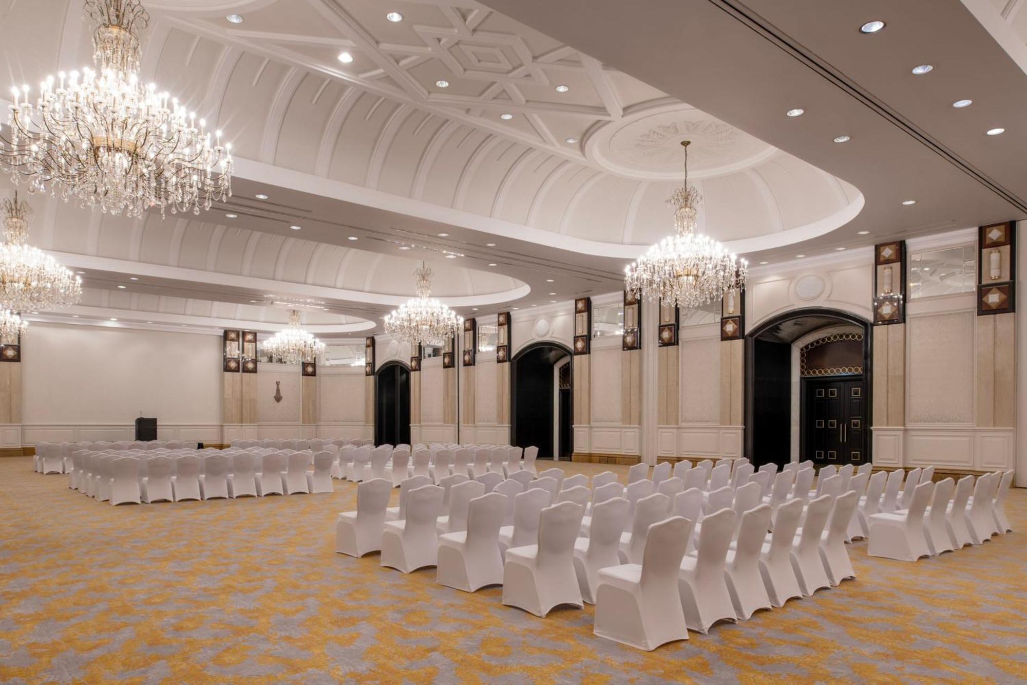 Hotel The Ritz-Carlton, Ad Dawhah Esterno foto The ballroom