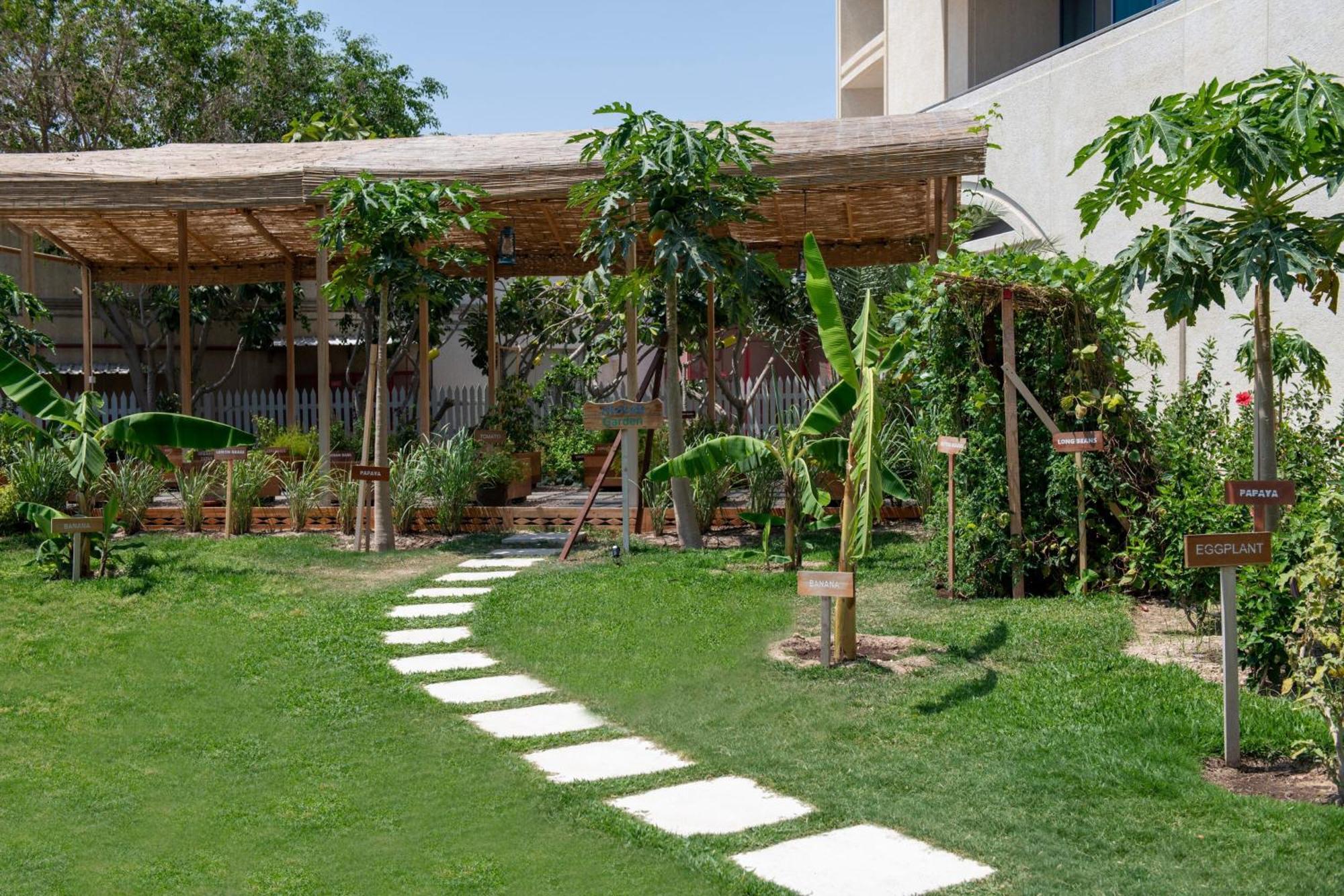 Hotel The Ritz-Carlton, Ad Dawhah Esterno foto The Pergoletta