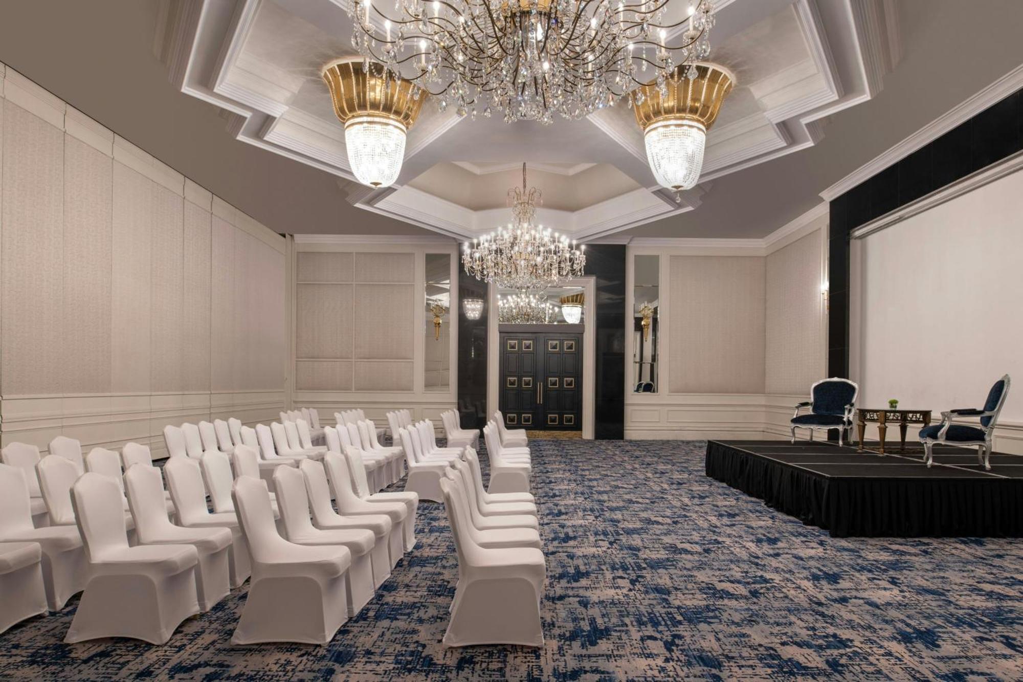 Hotel The Ritz-Carlton, Ad Dawhah Esterno foto The ballroom
