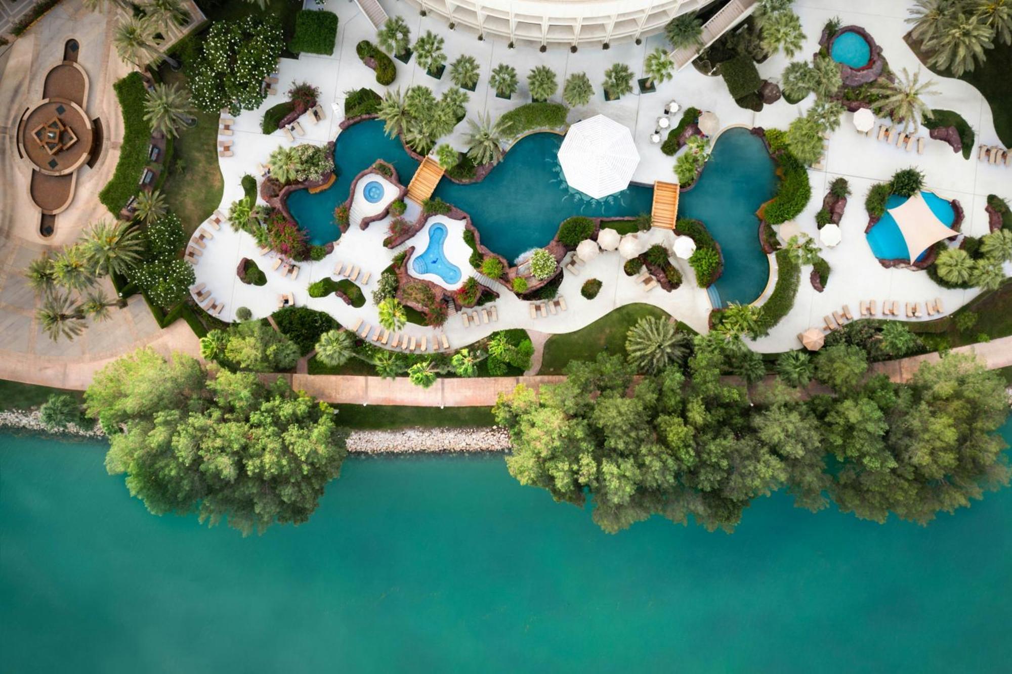 Hotel The Ritz-Carlton, Ad Dawhah Esterno foto